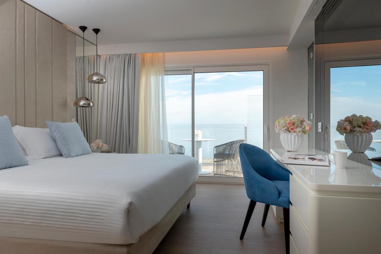 Atlantic Hotel & Spa Riccione Exterior foto